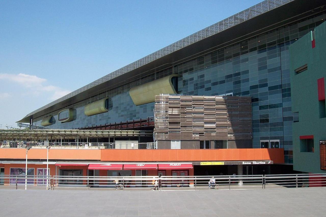 Red Nine - Stazione Tiburtina Apartamento *
