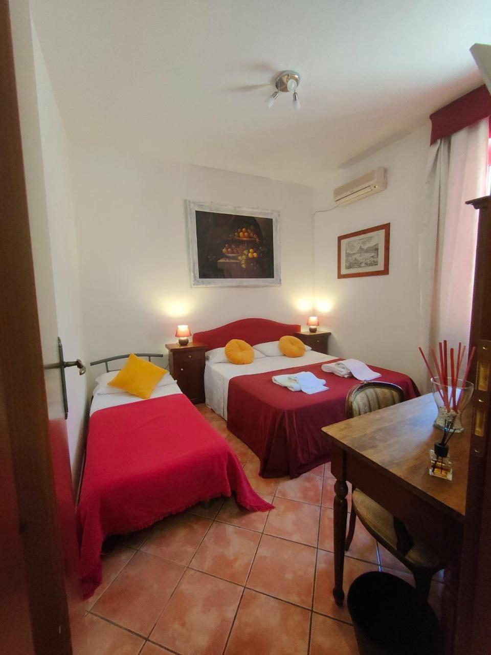 Red Nine - Stazione Tiburtina Apartamento *
